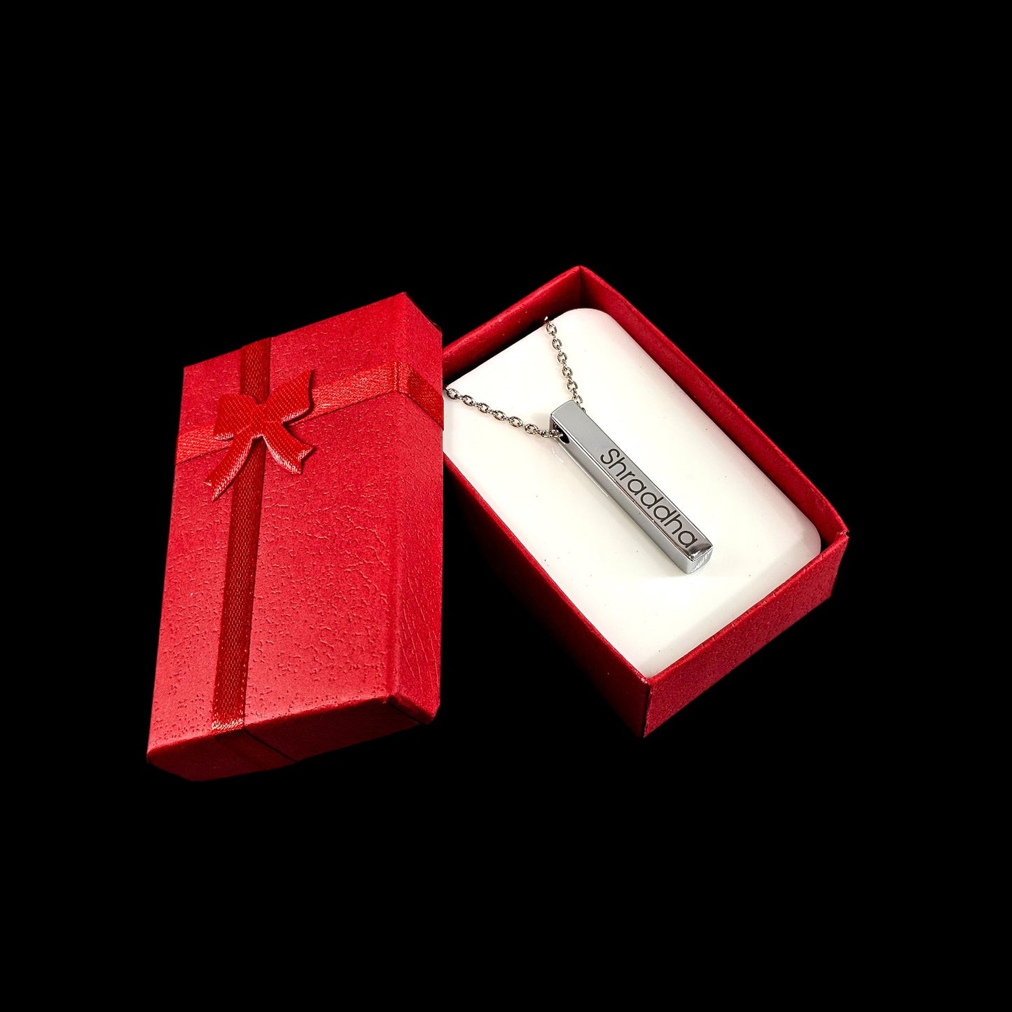 Luxury Personalized Name Pendant – Elegant Custom Jewelry