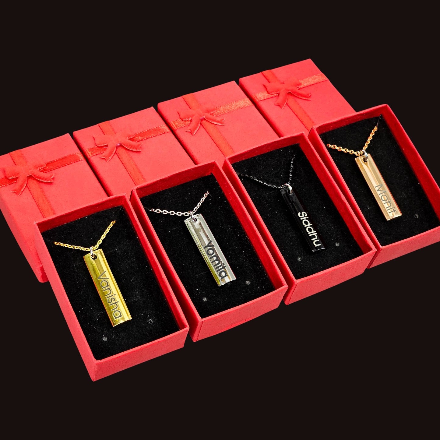 Luxury Personalized Name Pendant – Elegant Custom Jewelry